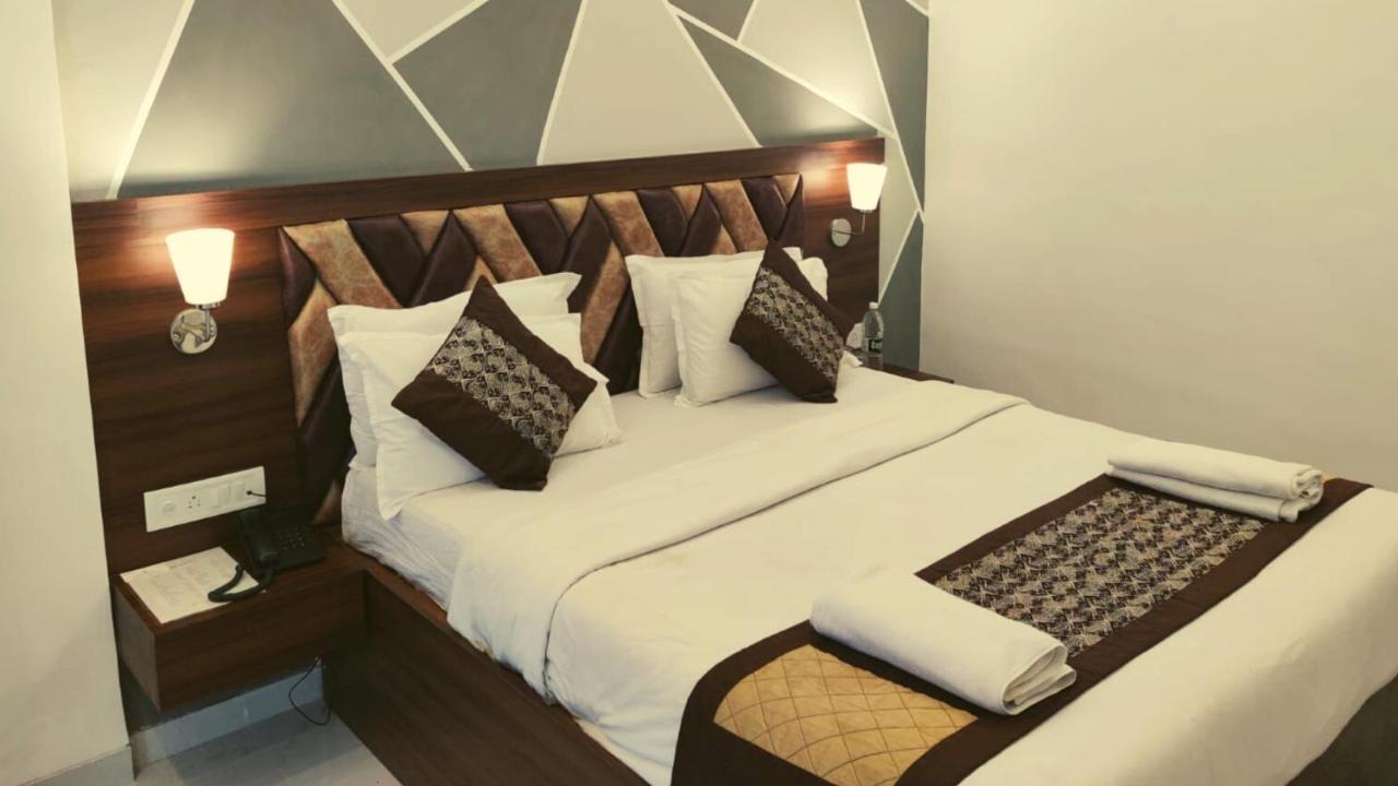 Rajdhani Resort Лонавала Экстерьер фото